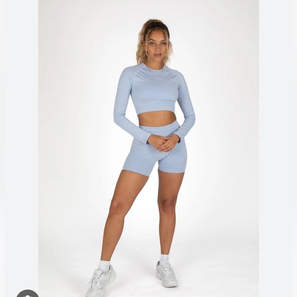 T/ALA SCULPT SEAMLESS LONG SLEEVE CROP TOP